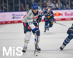 09.10.2026, München, Deutschland. PENNY DEL, Deutsche Eishockey Liga, Saison 2026/27, 7. Spieltag: EHC Red Bull München gegen ERC Ingolstadt im SAP Garden in München. Taro Hirose (EHC Red Bull München) beim Pass, beim Zuspiel, bei der Puckabgabe