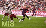 10.10.2026, Fussball Bundesliga 2026/2027, 5.Spieltag, FC Augsburg - FC Bayern München, in der WWK-Arena Augsburg, Tor von Ismael Saibari (FC Bayern München) zum 1:1.


