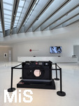 23.03.2025, Leitz-Park (Leica-Welt) in Wetzlar (Deutschland), der Firmensitze der Leica Camera Werke im mittelhessischen Wetzlar. Mit dem Produktions- und Verwaltungsgebäude und einem Museum. Hier ein Modell der Leica M6