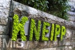 15.10.2026, Kneippkur in Bad Wörishofen im Unterallgäu. Schriftzug KNEIPP in der Kurhaus-Pergola in begrünten Lettern, in der Kneippstadt wird die Kur gelebt und gearbeitet nach Pfarrer Sebastian Kneipp. 