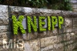 15.10.2026, Kneippkur in Bad Wörishofen im Unterallgäu. Schriftzug KNEIPP in der Kurhaus-Pergola in begrünten Lettern, in der Kneippstadt wird die Kur gelebt und gearbeitet nach Pfarrer Sebastian Kneipp. 