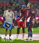 17.10.2026, Fussball Bundesliga 2026/2027, 6.Spieltag, FC Bayern München - RB Leipzig, in der Allianz-Arena München,   v.l. x, Dayot Upamecano (FC Bayern München) und Harry Kane (FC Bayern München) 


