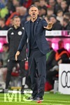 17.10.2026, Fussball Bundesliga 2026/2027, 6.Spieltag, FC Bayern München - RB Leipzig, in der Allianz-Arena München,   Trainer Martin Demichelis (RB Leipzig) gestikuliert


