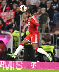 17.10.2026, Fussball Bundesliga 2026/2027, 6.Spieltag, FC Bayern München - RB Leipzig, in der Allianz-Arena München,   Serge Gnabry (FC Bayern München) am Ball.


