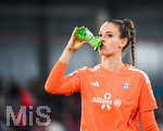 19.10.2026, München, Bayern, Deutschland. Google Pixel Frauen-Bundesliga: FC Bayern Frauen gegen VfB Stuttgart Frauen. Spielort: FC Bayern Campus-Stadion. Ena Mahmutovic (FC Bayern Frauen) nachdenklich, ernst, fokussiert