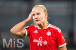 19.10.2026, München, Bayern, Deutschland. Google Pixel Frauen-Bundesliga: FC Bayern Frauen gegen VfB Stuttgart Frauen. Spielort: FC Bayern Campus-Stadion. Pernille Harder (FC Bayern Frauen) nachdenklich, ernst, fokussiert