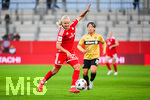 19.10.2026, München, Bayern, Deutschland. Google Pixel Frauen-Bundesliga: FC Bayern Frauen gegen VfB Stuttgart Frauen. Spielort: FC Bayern Campus-Stadion. Pernille Harder (FC Bayern Frauen) am Ball, mit dem Ball, in einer Spielszene