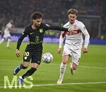 20.10.2026, Fussball UEFA Champions-League League 2026/2027, 3.Spieltag, VfB Stuttgart - Atletico Madrid, in der MHP-Arena Stuttgart, v.l. Alex Baena (Atletico Madrid) gegen Angelo Stiller (Stuttgart) 
  

