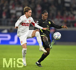 20.10.2026, Fussball UEFA Champions-League League 2026/2027, 3.Spieltag, VfB Stuttgart - Atletico Madrid, in der MHP-Arena Stuttgart, v.l. Maximilian Mittelstädt (Stuttgart) gegen Jonathan David (Atletico Madrid) 
  

