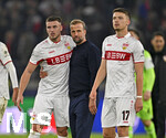 20.10.2026, Fussball UEFA Champions-League League 2026/2027, 3.Spieltag, VfB Stuttgart - Atletico Madrid, in der MHP-Arena Stuttgart, v.l.  Ermedin Demirovic (Stuttgart), Trainer Sebastian Hoeneß (Stuttgart) und Dzenan Pejcinovic (Stuttgart)   sind enttäuscht
  

