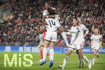 28.10.2026, Unterhaching, Bayern, Deutschland. UEFA Womens Champions League: FC Bayern Frauen gegen Real Madrid Frauen. Spielort: Sportpark Unterhaching. UWCL Ligaphase, 3. Spieltag, Saison 2026/27. Lineth Beerensteyn (Real Madrid Frauen) beim Jubel, jubelnd, feiernd mit Maria Mendez (Real Madrid Frauen)
