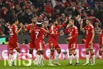 28.10.2026, Fussball DFB-Pokal 2026/2027, 2.Runde, FC Bayern München - 1.FC Magdeburg, in der Allianz-Arena München. Torjubel nach dem 2:1 v.l. Hiroki Ito (FC Bayern München) , Serge Gnabry (FC Bayern München), Jonathan Tah (FC Bayern München), Lennart Karl (FC Bayern München), Ismael Saibari (FC Bayern München), Konrad Laimer (FC Bayern München), Josip Stanisic (Bayern München) 


