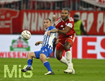 28.10.2026, Fussball DFB-Pokal 2026/2027, 2.Runde, FC Bayern München - 1.FC Magdeburg, in der Allianz-Arena München. v.l. Baris Atik (1. FC Magdeburg) gegen Jonathan Tah (FC Bayern München) 


