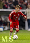 28.10.2026, Fussball DFB-Pokal 2026/2027, 2.Runde, FC Bayern München - 1.FC Magdeburg, in der Allianz-Arena München. Lennart Karl (FC Bayern München) am Ball 