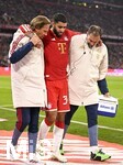 31.10.2026, Fussball Bundesliga 2026/2027, 8.Spieltag, FC Bayern München - Borussia Dortmund, in der Allianz-Arena München,   Ismael Saibari (FC Bayern München) wird gestützt, 


