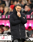 31.10.2026, Fussball Bundesliga 2026/2027, 8.Spieltag, FC Bayern München - Borussia Dortmund, in der Allianz-Arena München,   Trainer Niko Kovac (Borussia Dortmund) nachdenklich.


