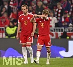 31.10.2026, Fussball Bundesliga 2026/2027, 8.Spieltag, FC Bayern München - Borussia Dortmund, in der Allianz-Arena München,   v.l. Harry Kane (FC Bayern München) und Joshua Kimmich (FC Bayern München) sind enttäuscht


